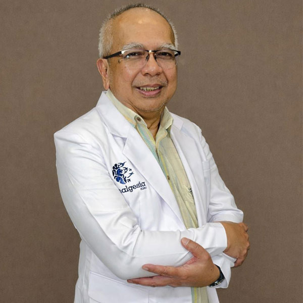 Prof. Dr. dr. Raditya W., Sp. OG. (K)\